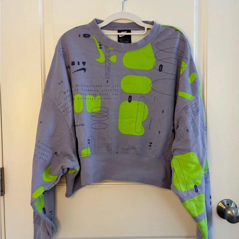 Nike Women's Sweatshirt in Purple and Green